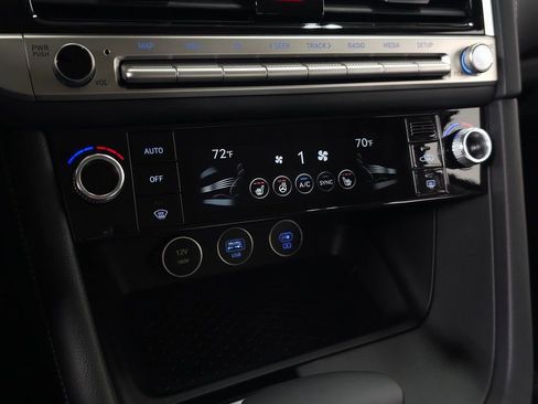 New 2026 Genesis G70 2.5T image 20