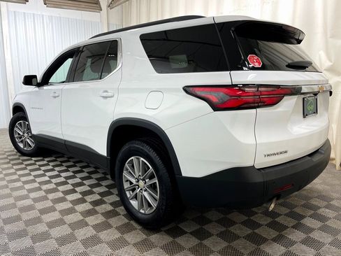 Certified 2022 Chevrolet Traverse LT image 17
