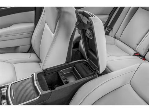 Certified 2023 Chrysler 300 S image 17