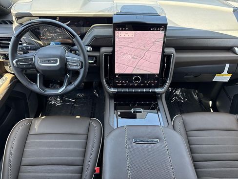 New 2026 GMC Yukon XL Denali Ultimate AWD/4WD image 7