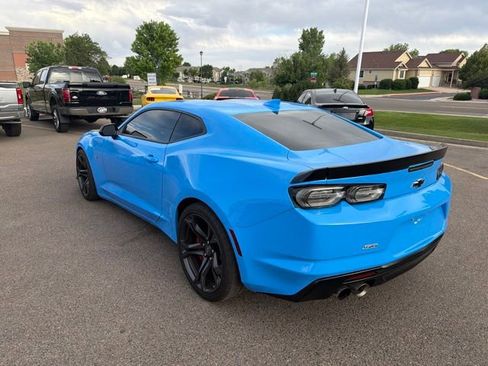 Used 2022 Chevrolet Camaro SS RWD image 3