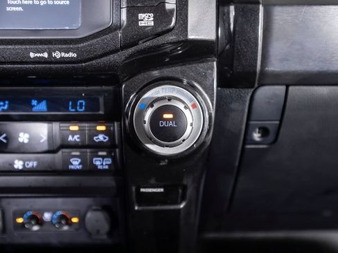 Used 2019 Toyota 4Runner Limited AWD/4WD image 37