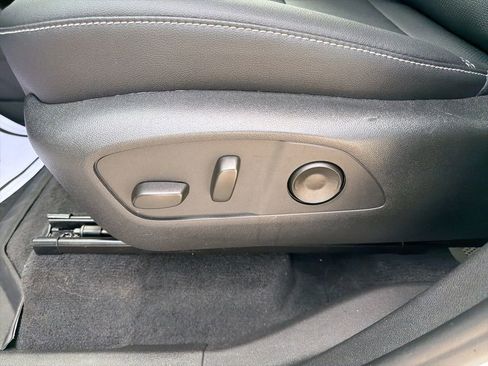 New 2026 Chevrolet Traverse LT w/ Enhanced Driving Package FWD image 22