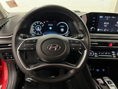 Used 2021 Hyundai Sonata SEL w/ Convenience Package FWD image 16