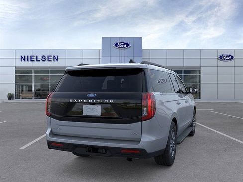 New 2025 Ford Expedition Max Active image 8