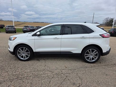 Used 2022 Ford Edge Titanium image 33