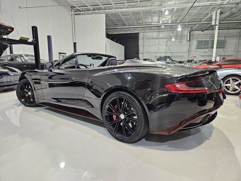 Used 2014 Aston Martin Vanquish Volante image 15