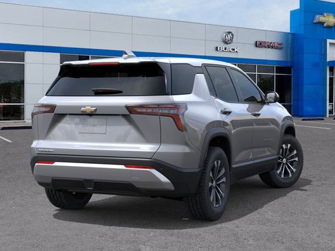 New 2026 Chevrolet Equinox LT image 4