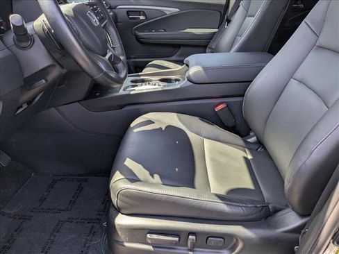 Used 2025 Honda Ridgeline RTL image 16