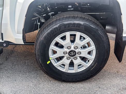New 2026 Toyota Tacoma SR5 AWD/4WD image 12