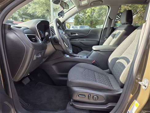 Certified 2023 Chevrolet Equinox LT image 11