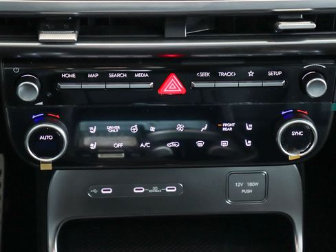 New 2026 Hyundai Ioniq 9 Calligraphy AWD/4WD image 18