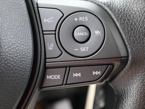 Used 2025 Toyota RAV4 LE FWD image 13