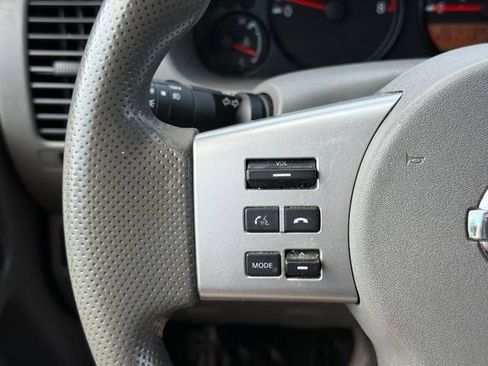 Used 2020 Nissan Frontier SV RWD image 21