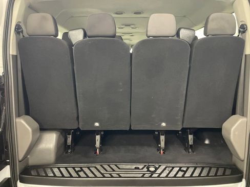 Certified 2022 Ford Transit 350 XLT image 32