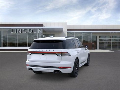 New 2026 Lincoln Aviator Black Label w/ Jet Appearance Package image 8