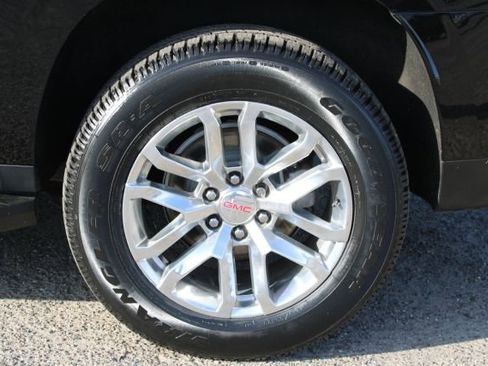 Used 2022 GMC Yukon XL SLT RWD image 9