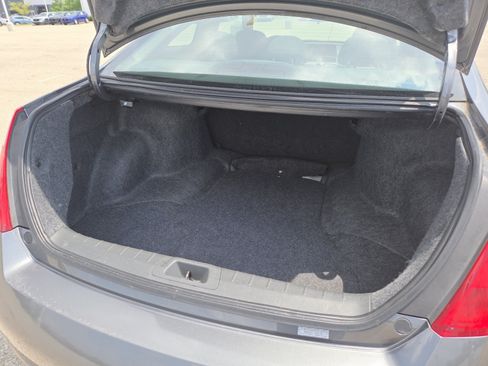 Used 2010 Honda Accord EX-L image 18