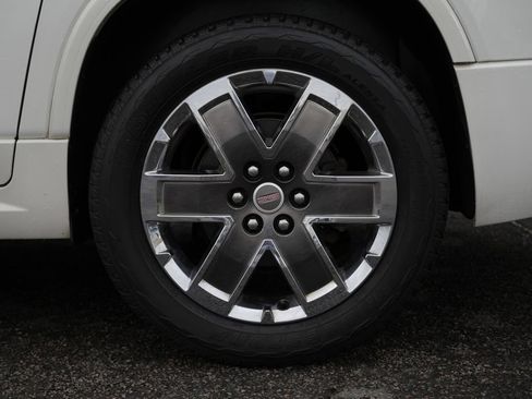 Used 2011 GMC Acadia Denali AWD/4WD image 14