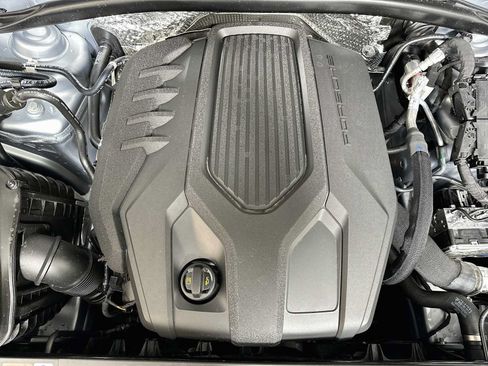 New 2026 Porsche Macan AWD/4WD image 31
