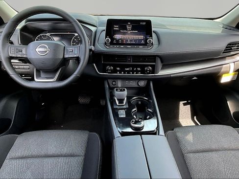 New 2026 Nissan Rogue SV AWD/4WD image 10