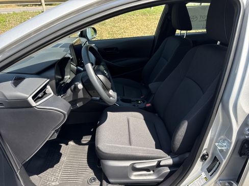 New 2025 Toyota Corolla LE w/ LE Premium Package FWD image 26