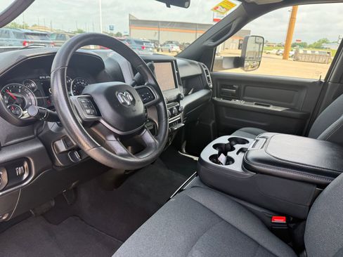 Used 2021 RAM 3500 Tradesman AWD/4WD image 12