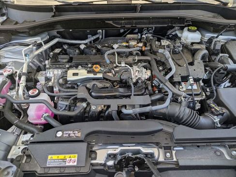 Used 2025 Toyota Corolla Cross AWD Hybrid image 13