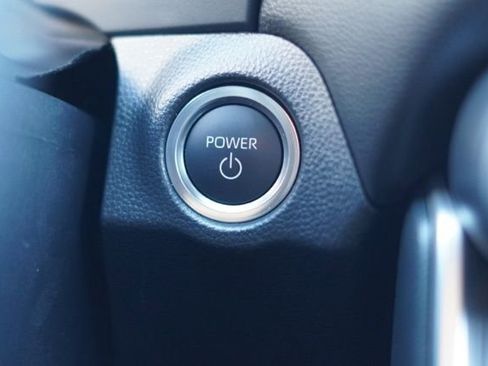 Certified 2025 Toyota RAV4 XSE image 28