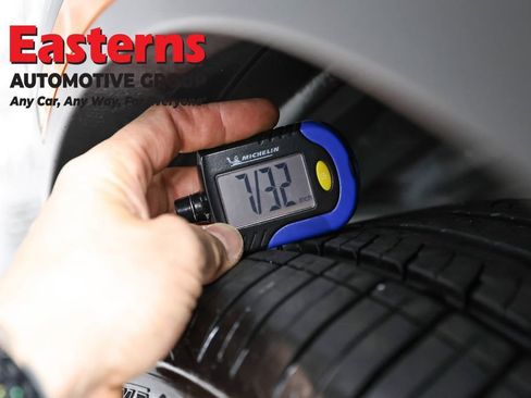 Used 2022 Mitsubishi Outlander SE image 25