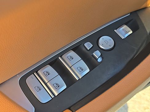 Used 2024 BMW X3 M40i w/ Premium Package image 13