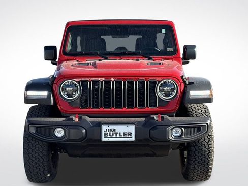 Used 2025 Jeep Wrangler Unlimited Rubicon image 11