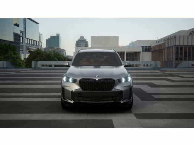 Used 2026 BMW X5 sDrive40i w/ M Sport Package RWD image 3