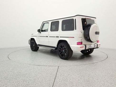 Used 2024 Mercedes-Benz G 63 AMG 4MATIC w/ Seat Comfort Package image 7