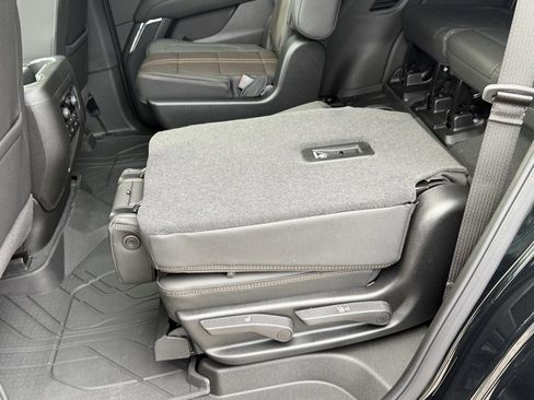 New 2026 Chevrolet Tahoe High Country image 39