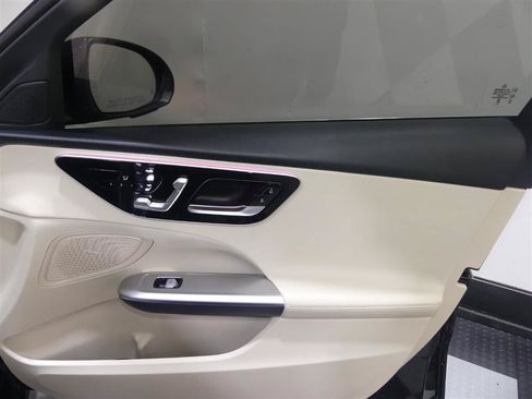 Used 2023 Mercedes-Benz C 300 4MATIC Sedan image 18
