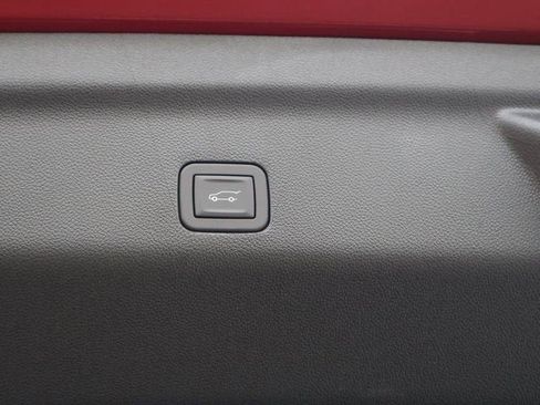 New 2026 GMC Yukon XL Denali w/ Sun & Power Step Package AWD/4WD image 21