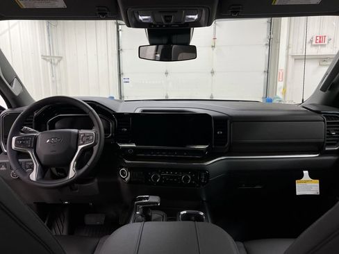 Used 2023 Chevrolet Silverado 1500 RST w/ Convenience Package II AWD/4WD image 10