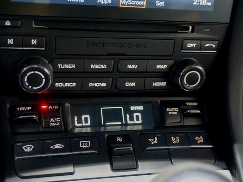 Used 2018 Porsche 911 GT3 image 25