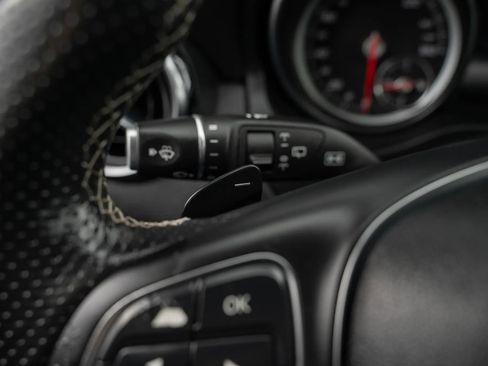 Used 2018 Mercedes-Benz GLA 250 4MATIC image 21