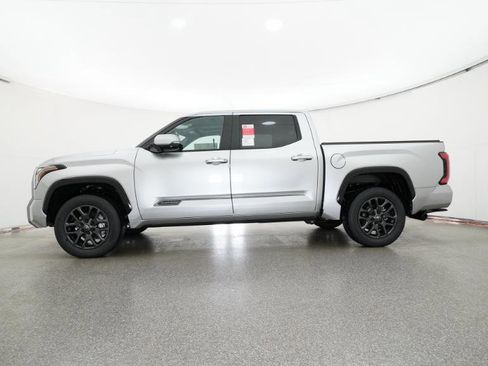 New 2026 Toyota Tundra Platinum AWD/4WD image 4
