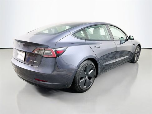 Used 2021 Tesla Model 3 Long Range image 7