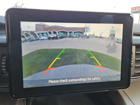 Certified 2022 Ford Explorer XLT image 16