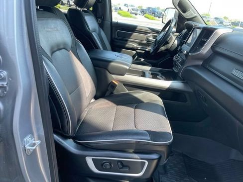 Used 2022 RAM 1500 Laramie w/ Sport Appearance Package AWD/4WD image 19