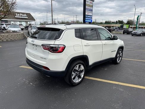 Used 2021 Jeep Compass Limited FWD image 3