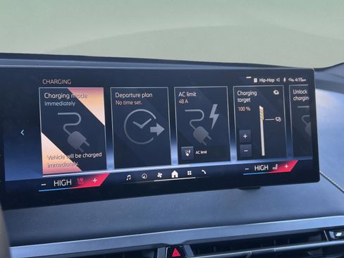 Used 2026 BMW iX xDrive60 w/ M Sport Package image 16