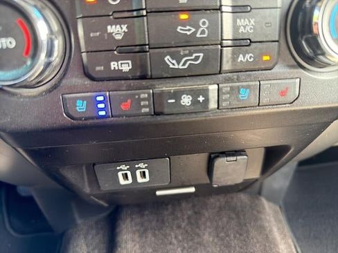 Used 2018 Ford F150 Lariat AWD/4WD image 32
