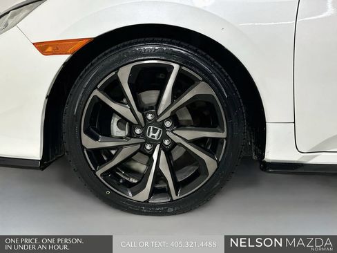 Used 2019 Honda Civic Sport image 29
