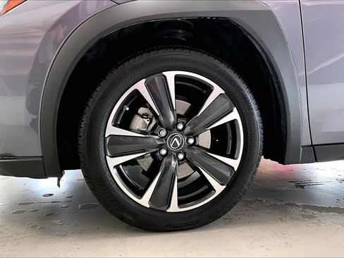 Used 2019 Lexus UX 250h w/ Premium Package AWD/4WD image 7