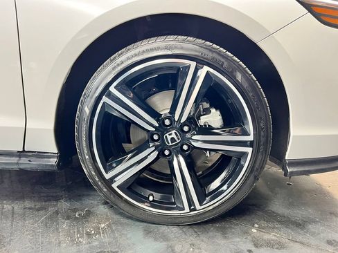 Used 2025 Honda Accord EX-L image 24